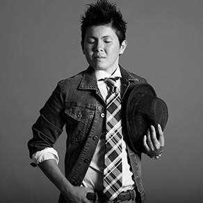 田中 純 あなたの輝く姿が、つぎの誰かの勇気となる。 OUT IN JAPAN